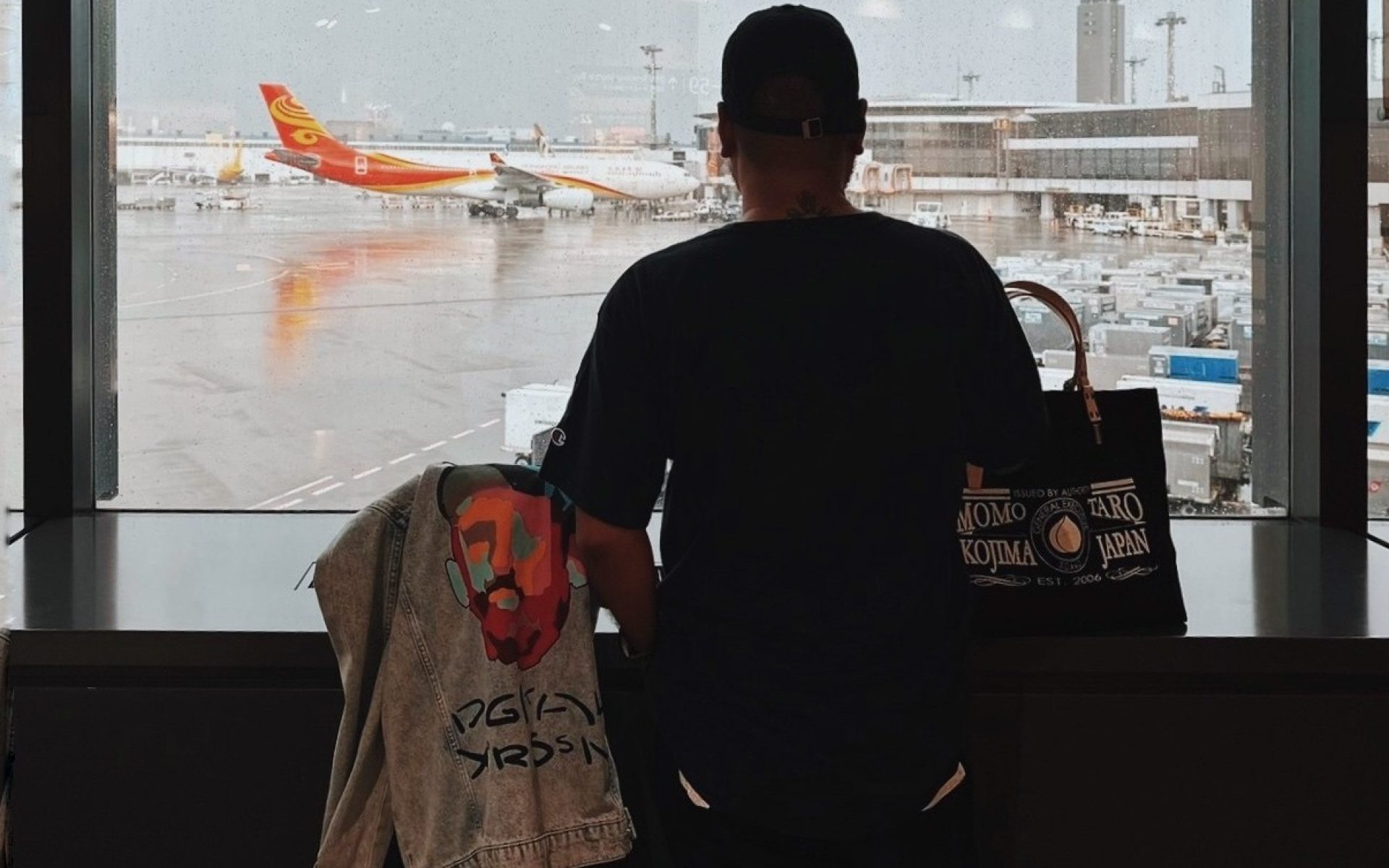 fab9ca1c-d8de-496a-8932-e82b434a3435